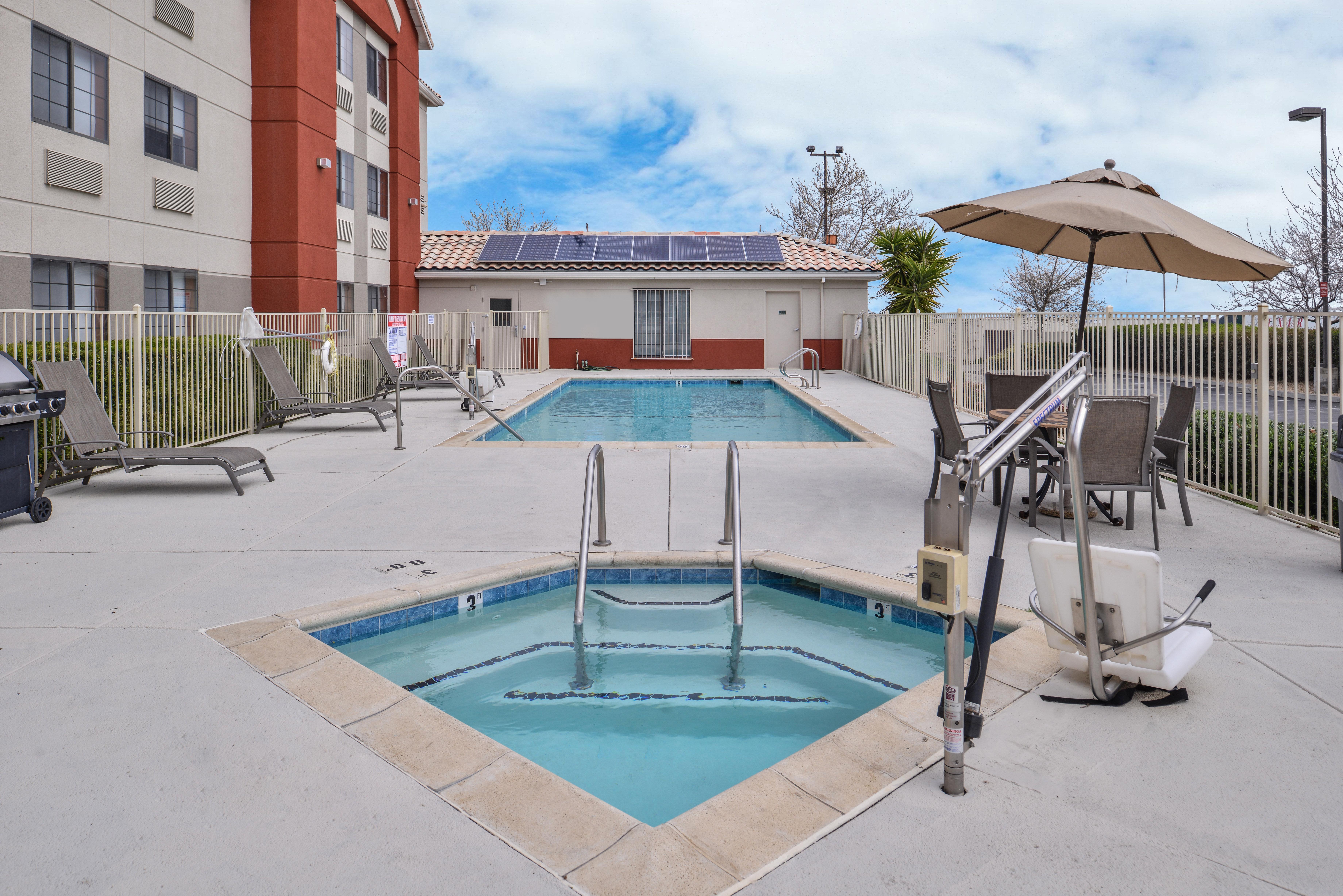 Holiday Inn Express Westley By Ihg Dış mekan fotoğraf