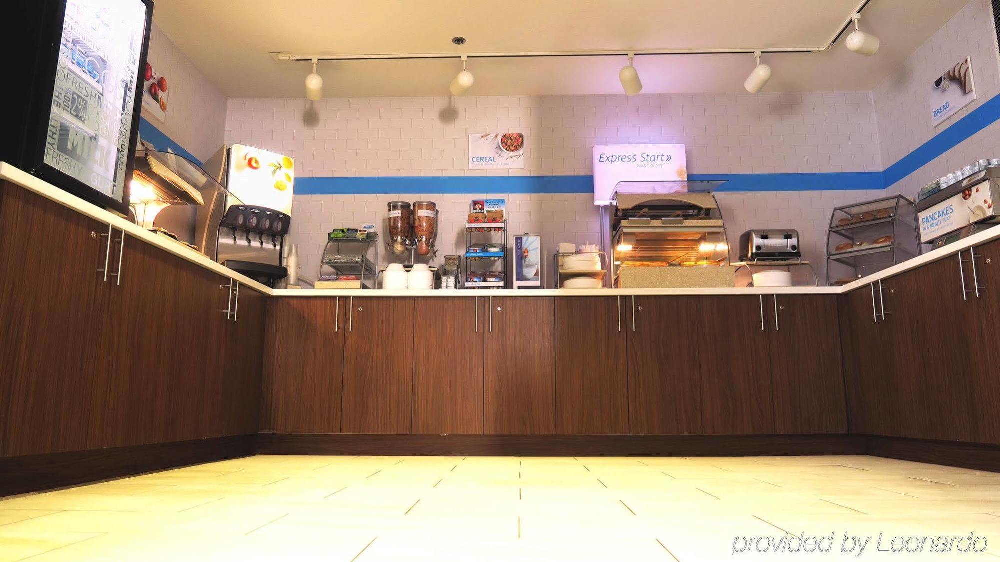 Holiday Inn Express Westley By Ihg Dış mekan fotoğraf